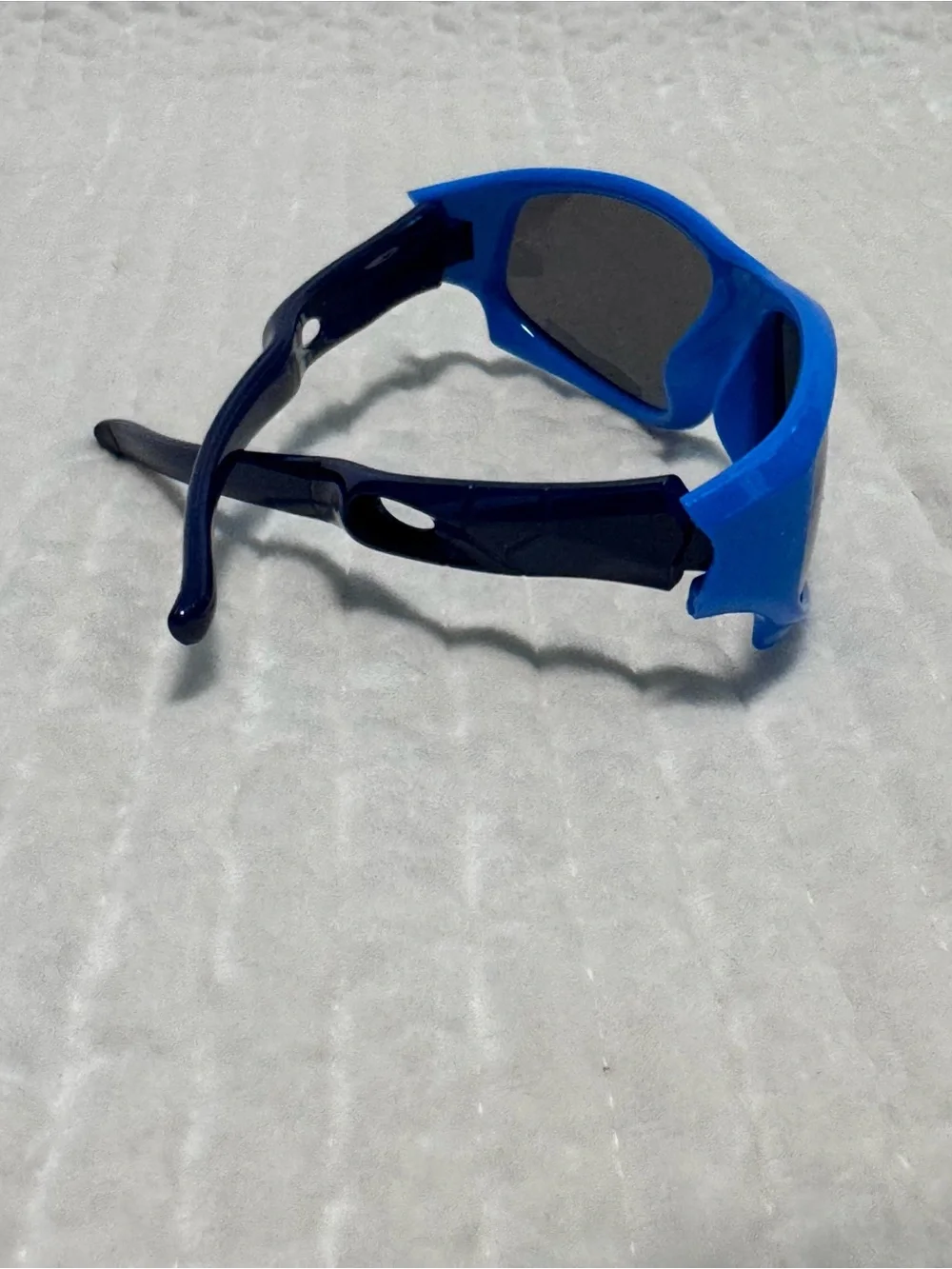 Kids Polarized Sports Sunglasses | Includes Strap~Pouch